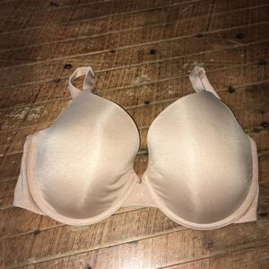 Victoria’s Secret uplift semi Demi underwire  nude bra